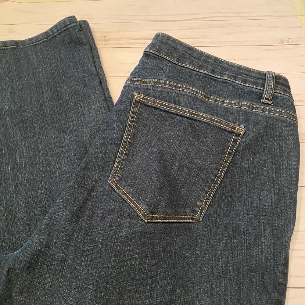 Ladies W62 Signature Fit Biot Cut Stretch Jeans Size 16